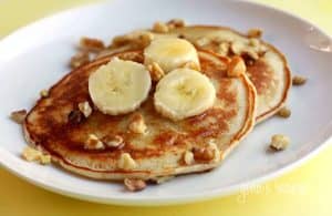 paleo pancakes with nuts and banana
