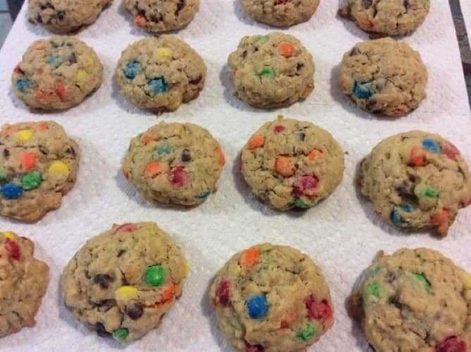 Gluten-free M&M cookies – makes 36